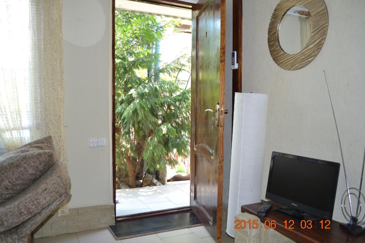סוקהום U Palycha Guest House מראה חיצוני תמונה