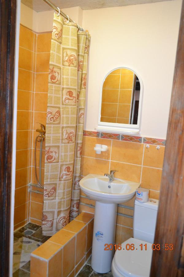 סוקהום U Palycha Guest House מראה חיצוני תמונה