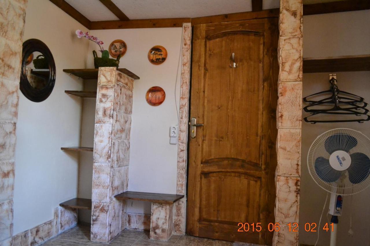 סוקהום U Palycha Guest House מראה חיצוני תמונה