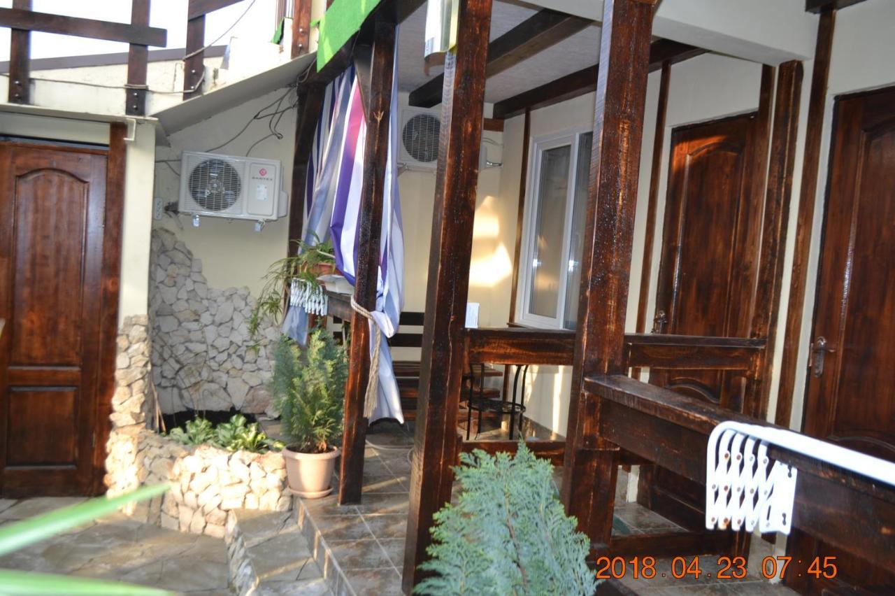 סוקהום U Palycha Guest House מראה חיצוני תמונה