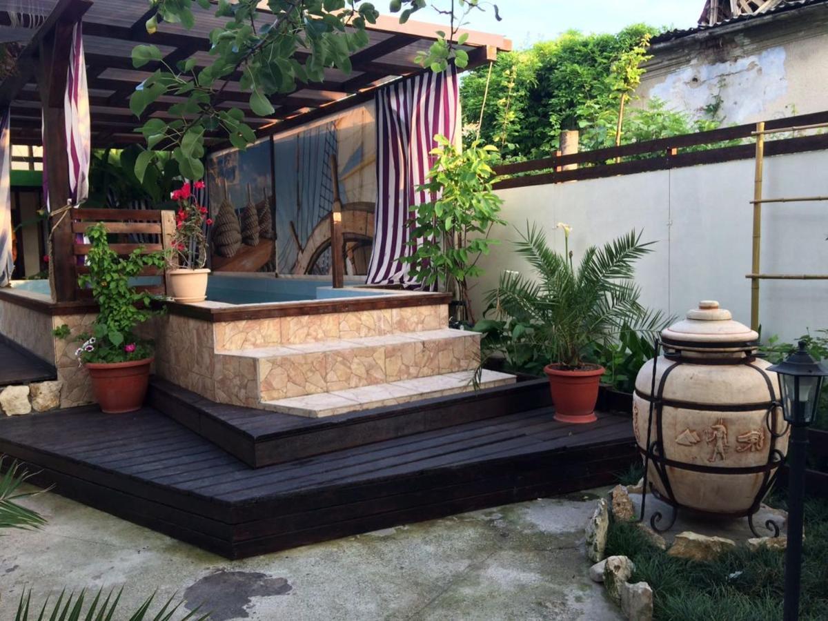סוקהום U Palycha Guest House מראה חיצוני תמונה